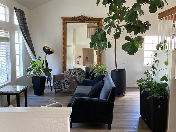 4th image of 1108 Paseo Entrada