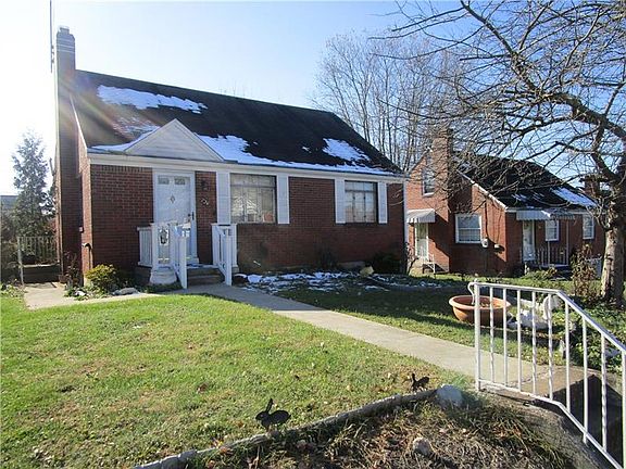 2nd image of 724 McArthur Dr
