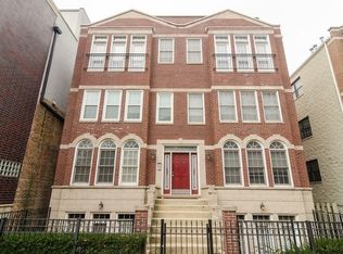 3044 N Oakley Ave #3N, Chicago, IL 60618
