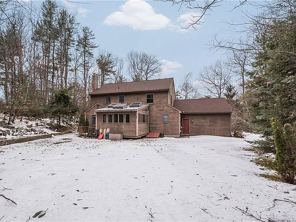 4th image of 13 Pine Mountain Cir