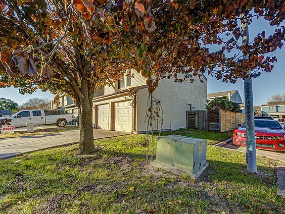 2nd image of 10314 Bell Gardens Dr