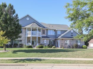 5855 Kinzie Ave, Racine, WI 53406