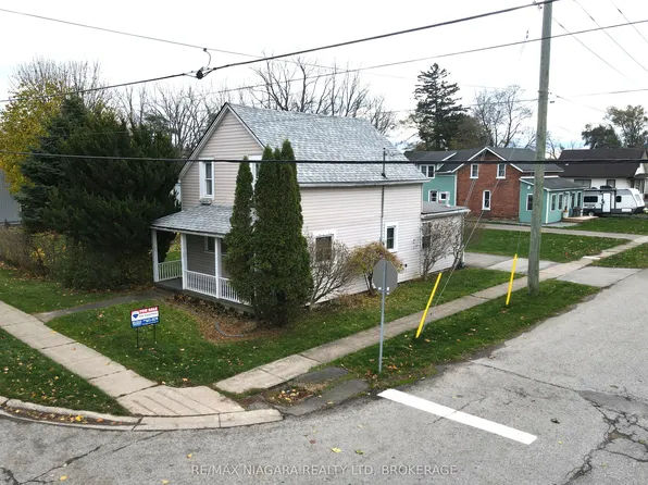 3721 Dominion Rd, Fort Erie, ON L0S 1N0