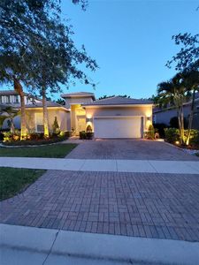 19518 S Whitewater Ave, Weston, FL, 33332