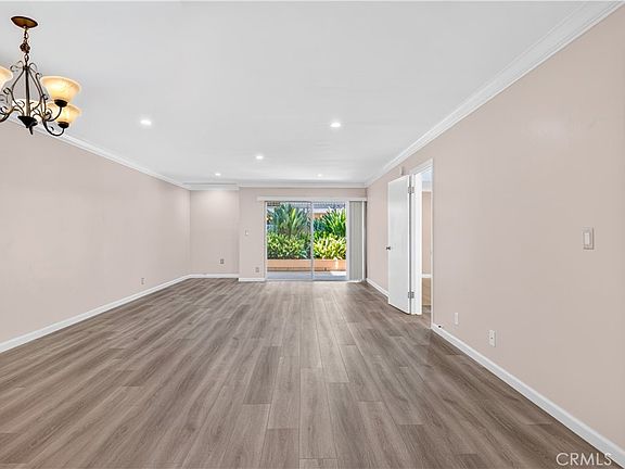5th image of 6151 Canterbury Dr Unit 104