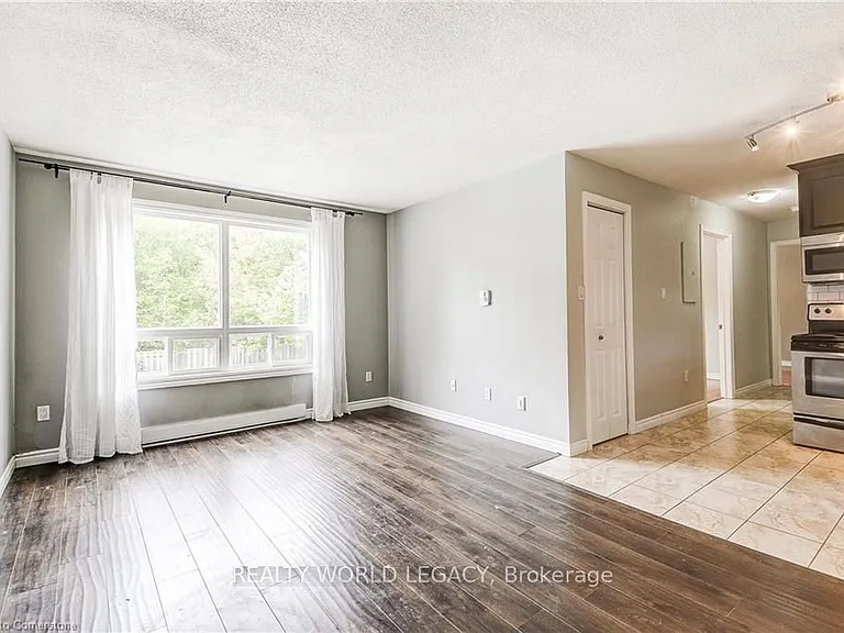 119 Cedar St S #8 — Photo 7