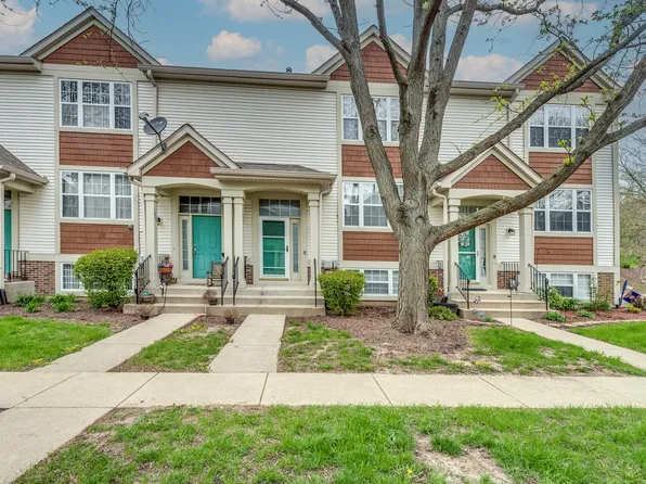 1602 Orchard Ct, West Chicago, IL 60185