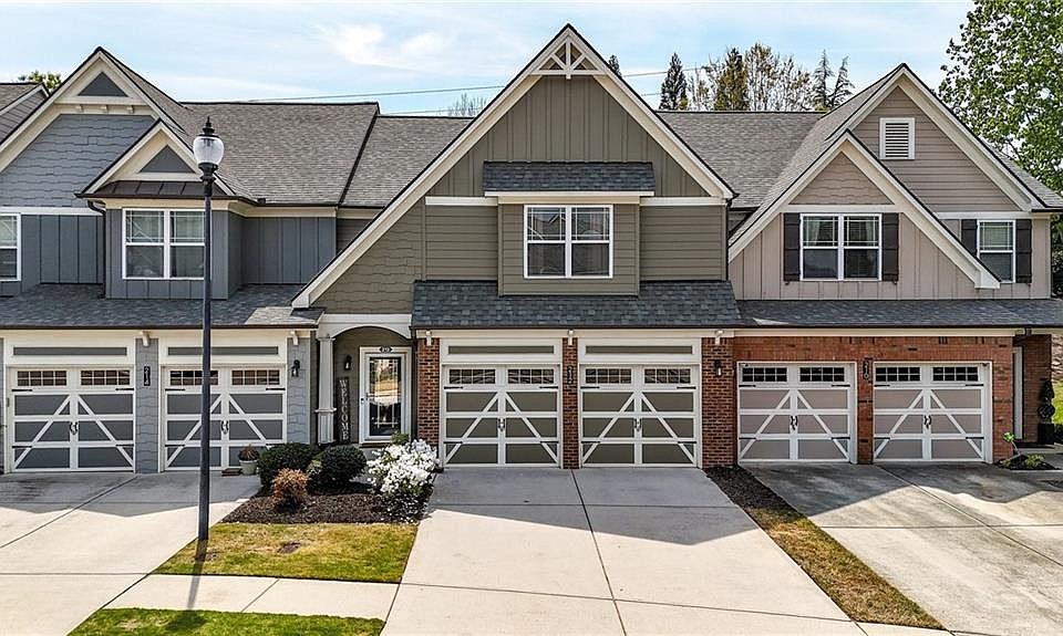 1st image of 212 Stone Park Dr
