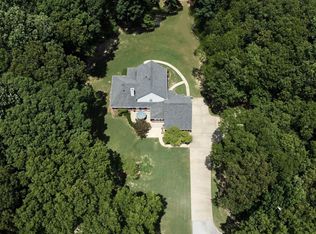 2190 McFadden Dr, Oakland, TN 38060