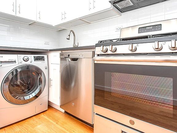 4th image of 284 Troutman St APT 3R