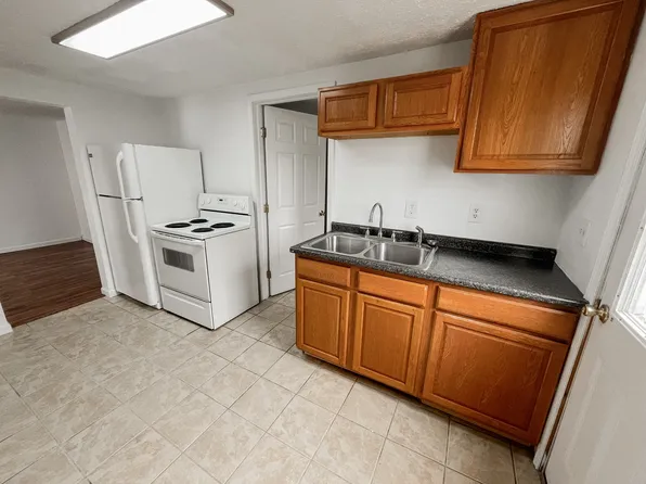 351 W Main St, Watertown, NY 13601