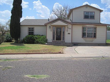 1st image of 3203 Bellaire Dr