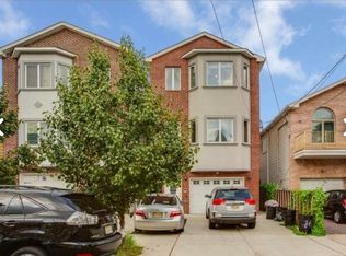 166 Beacon Ave, Jersey City, NJ 07306
