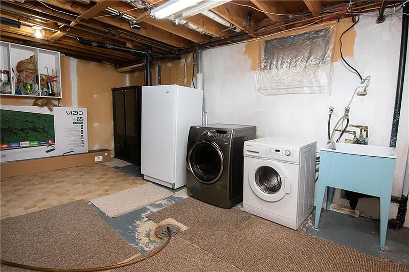 Winnipeg Townhouse for rent - 3 Bedrooms — photo 16