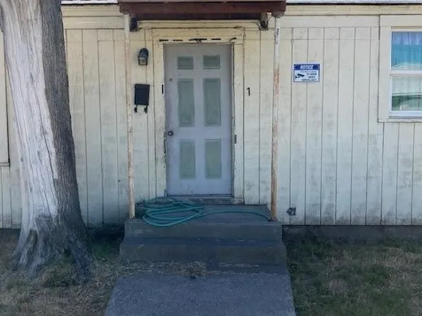 111 SE 12th St, Pendleton, OR 97801