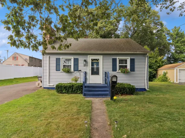 65 Deepwood Drive, Manchester, CT 06040