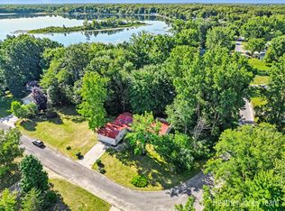9274 Karen Dr, Crystal, MI 48818