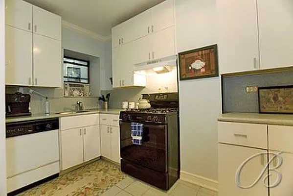 Rented by Bellmarc Realty | media 12