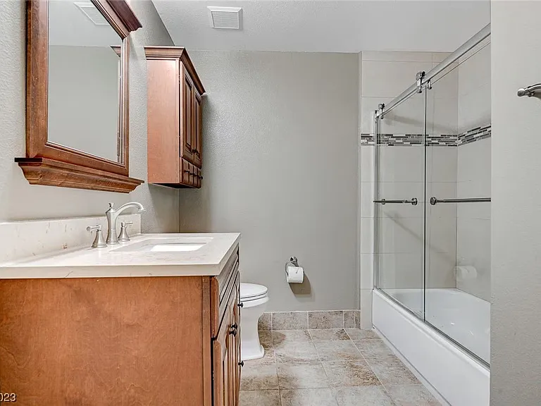 821 Titan Peak Pl — Photo 4