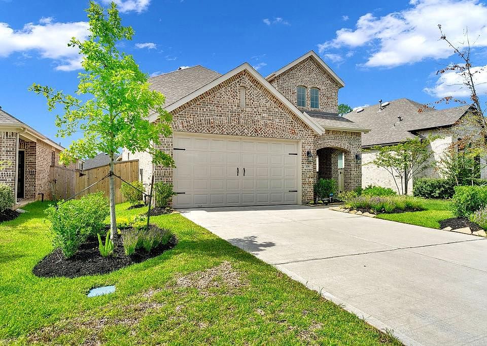 1st image of 138 Vine Mint Dr