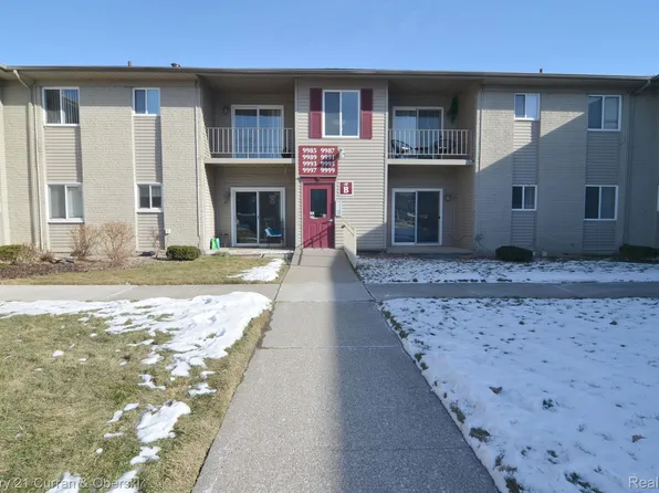 9987 Allen Pointe Dr, Allen Park, MI 48101