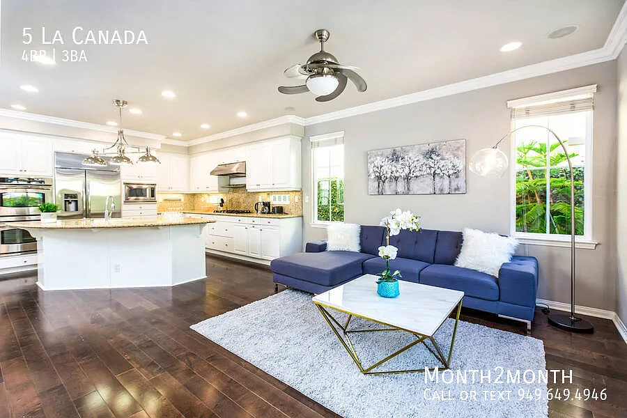 Northpark Exotic Charm on La Canada — Photo 3