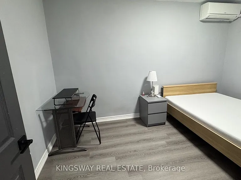 769 The Queensway #1 — Photo 19