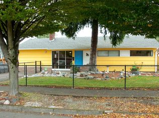 1366 Piedmont St, Springfield, OR 97477