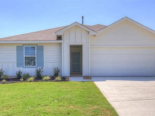 1116 Argonne Frst, Seguin, TX 78155