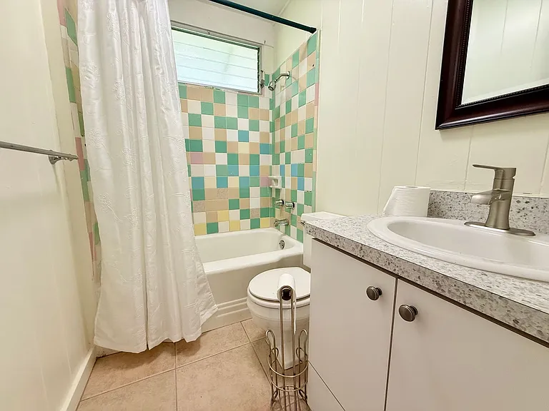 50 Loha St — Photo 2