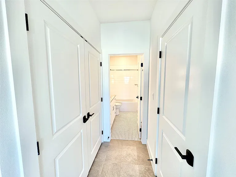 2102 Mechanic St #304 — Photo 6