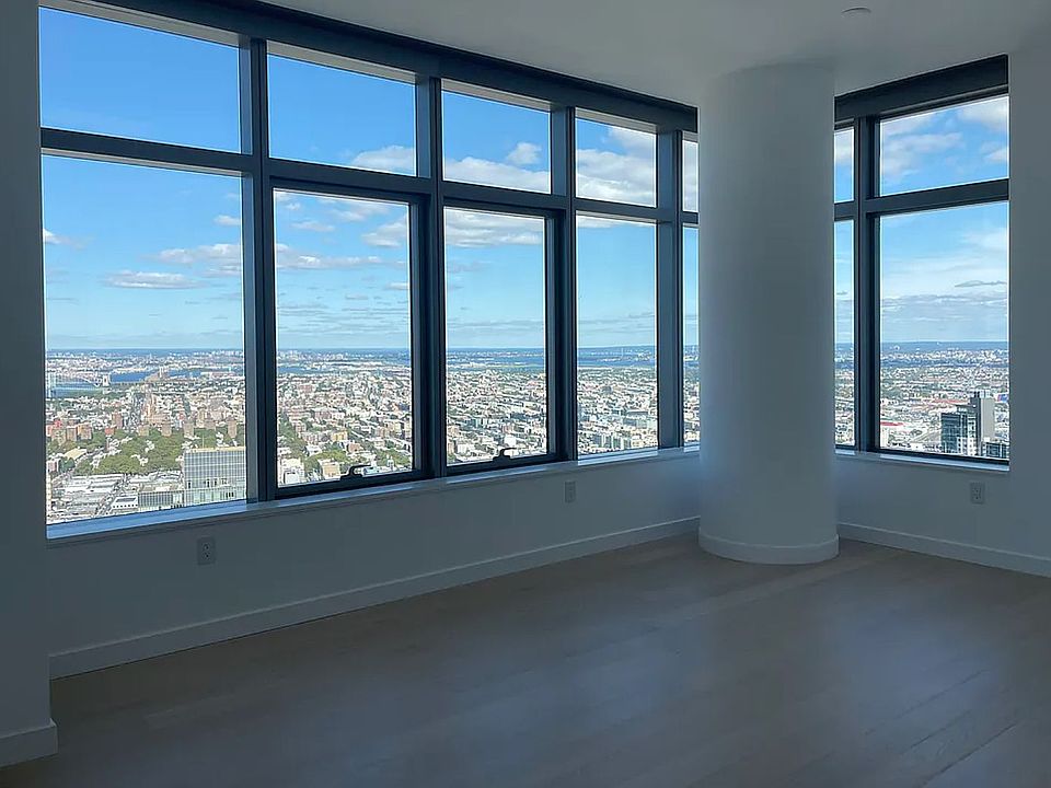 1st image of 3 Court Sq APT 6203