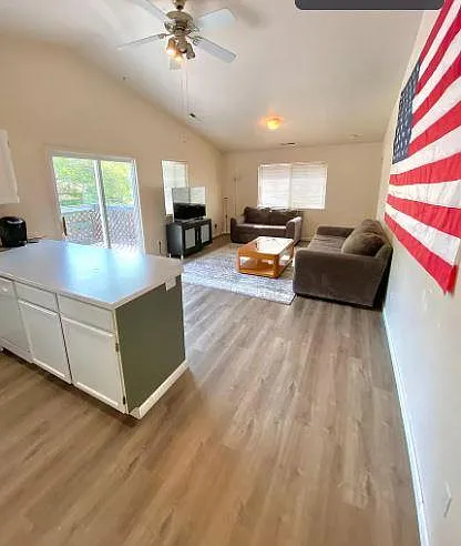 1147 Tabby Ln — Photo 8