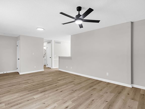 3rd image of 523 Osborne Rd