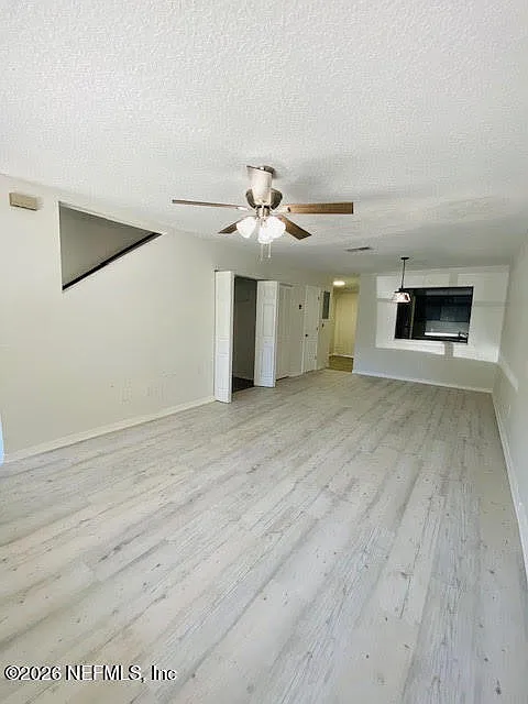 2 bed, 2.5 bath, 1152 sqft, $1,800 — Photo 4