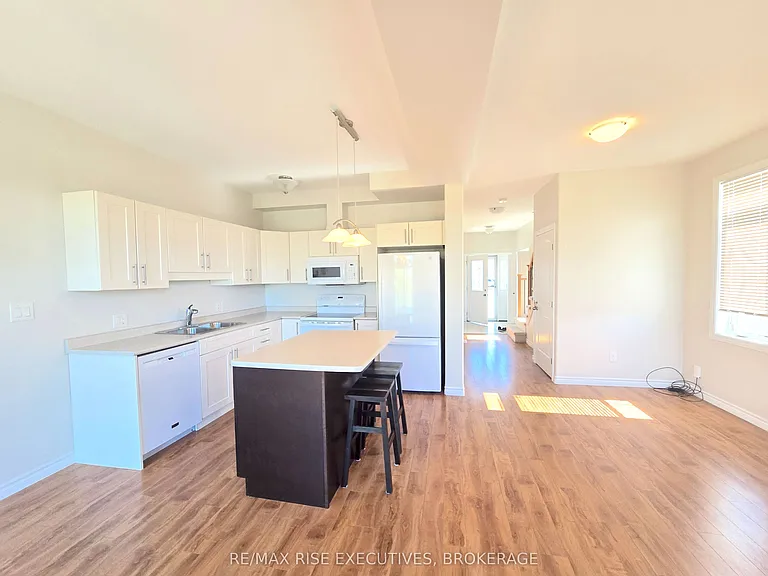 949 Blossom St #1 — Photo 21