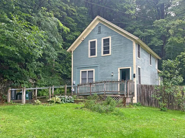 6 Chase Street, Brattleboro, VT 05301