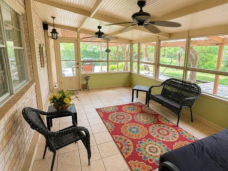34 Red Bay Cir — Photo 13