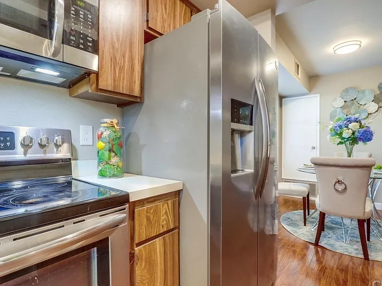 12555 Euclid St #109 — Photo 7