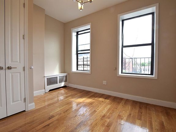 4th image of 526 Flatbush Ave #4A