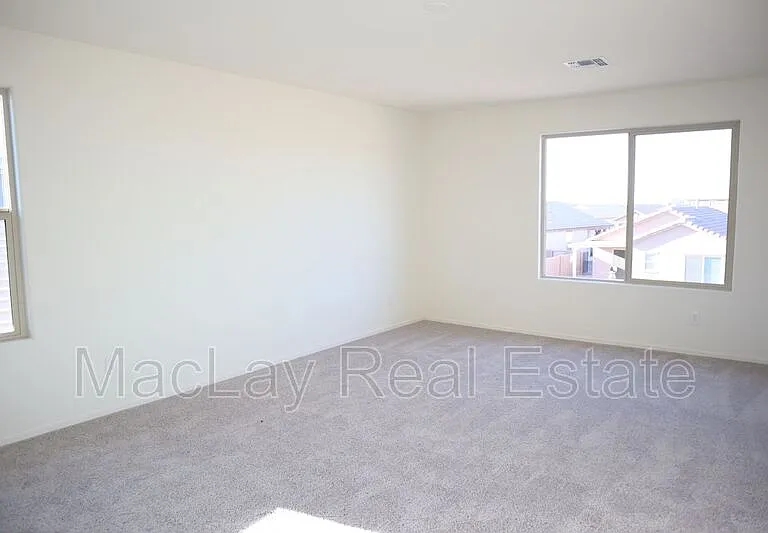 10676 W Golson Dr — Photo 7