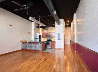 209 W McDaniel St APT 201, Springfield, MO 65806