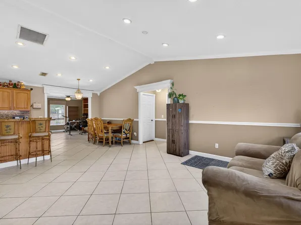 1314 SW Bellevue Avenue, Port St Lucie, FL 34953