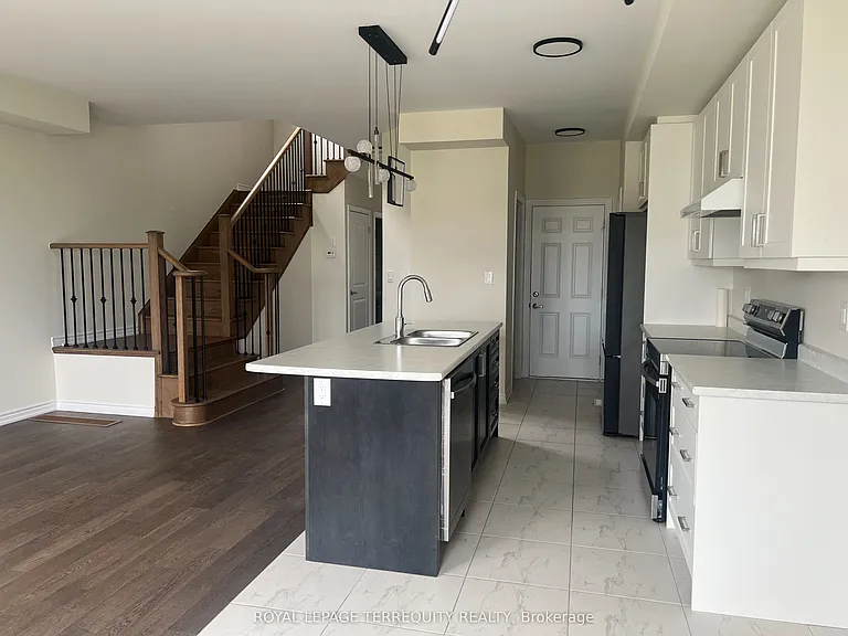 169 Vanilla Trl — Photo 1
