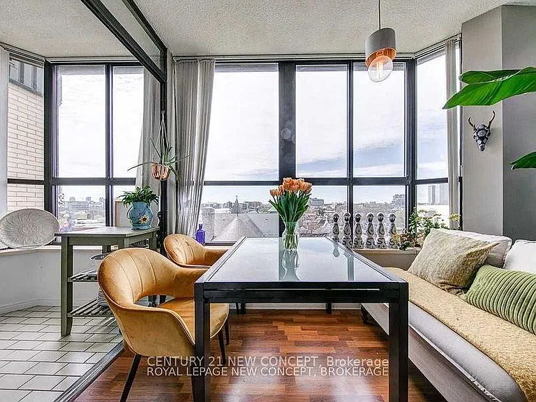 195 Saint Patrick St #PH4B — Photo 32