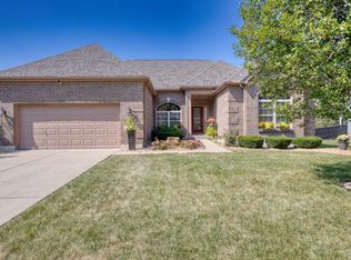 3641 Legend Oaks Dr, Amelia, OH 45102
