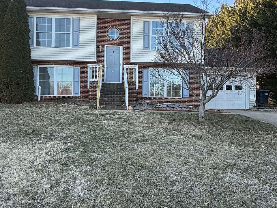 1st image of 1421 Stonechris Dr