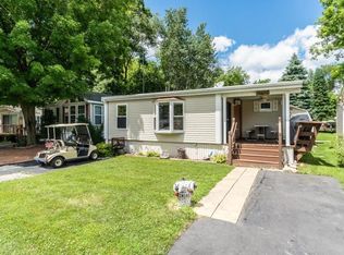 W5229 Surfwood Dr, Elkhorn, WI