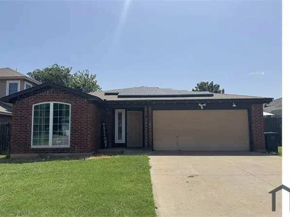 7013 Wagonwheel Rd, Fort Worth, TX 76133