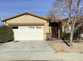 13770 Feller Ln, Victorville, CA 92394